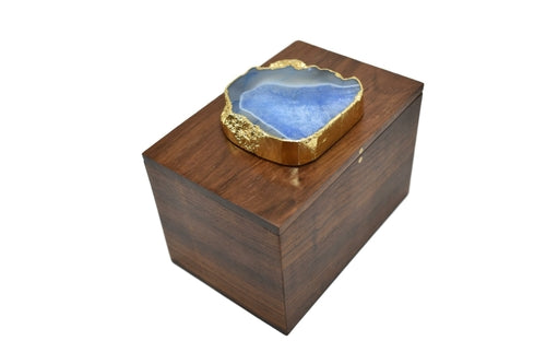 Storage or decor