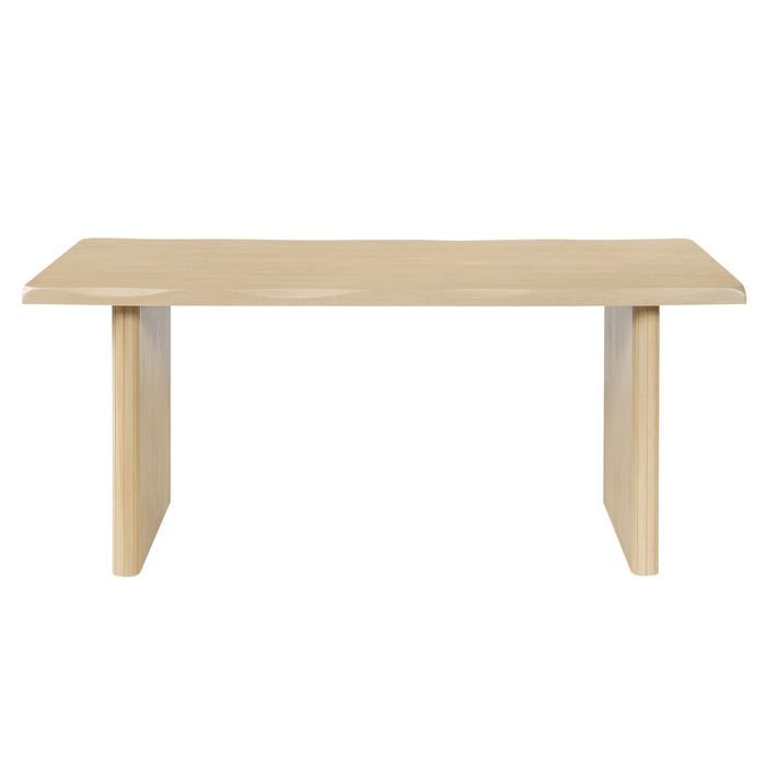 Handcrafted Scalloped Edge