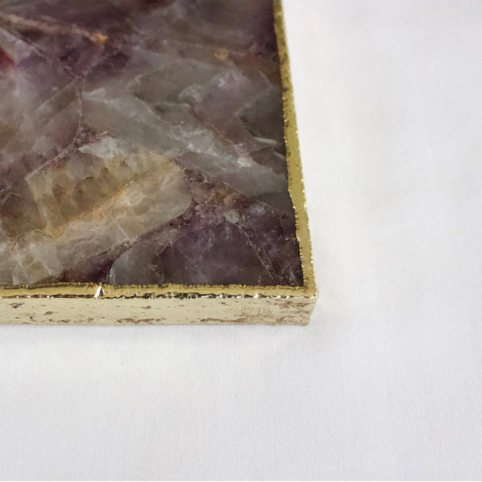 Permanent metallic edge