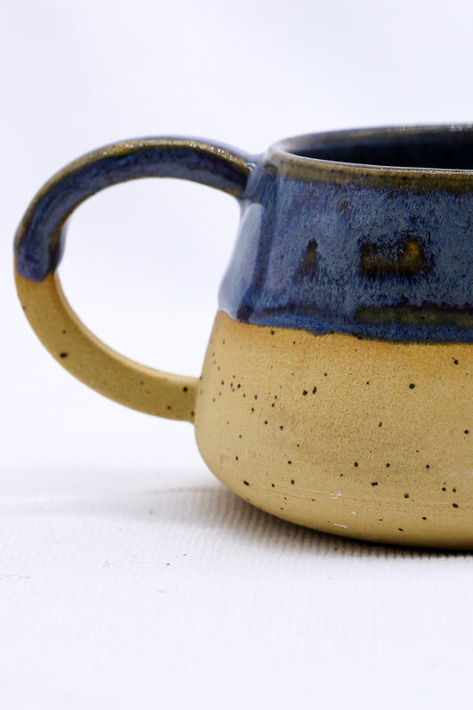 Bluverde Belluma Handmade Stoneware Ceramic Mug-1