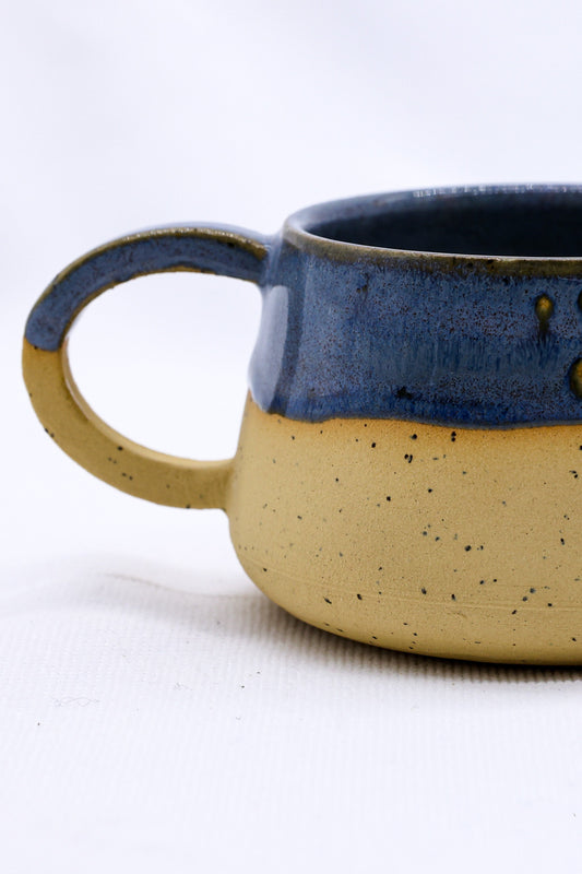 Bluvio Belluma Handmade Stoneware Ceramic Mug-1