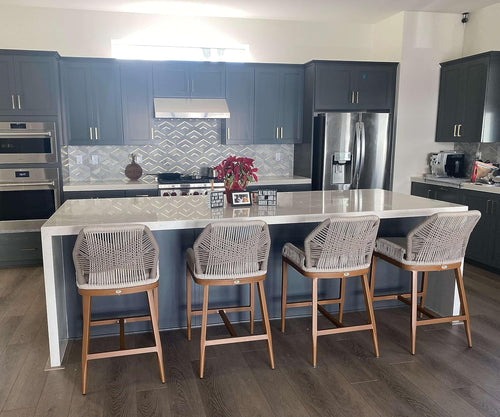 Wood-grain powder coat