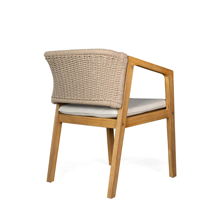 Made for Outdoor Dining