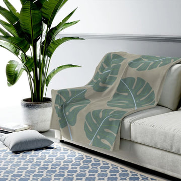Abstract Leaves Green Plush Throw Blanket