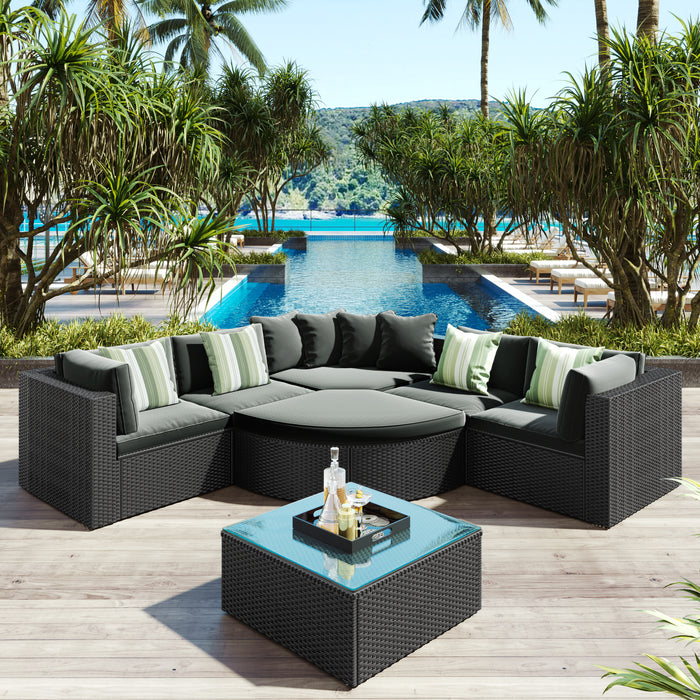 Cushions that invite lingering